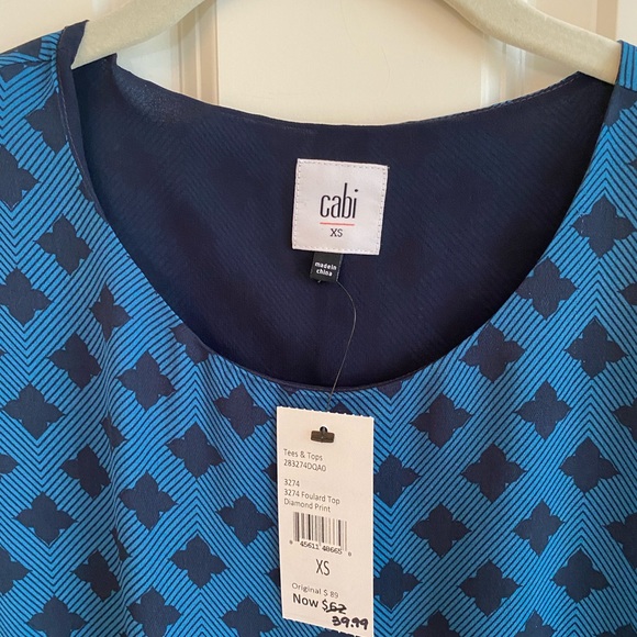 Cabi 3274 Foulard Top - Picture 3 of 8